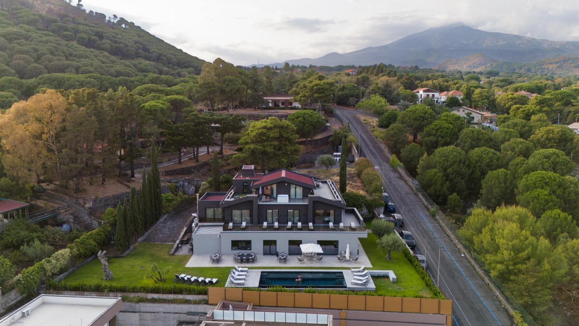 Mon Luxury Rooms Spa Nicolosi Eksteriør bilde